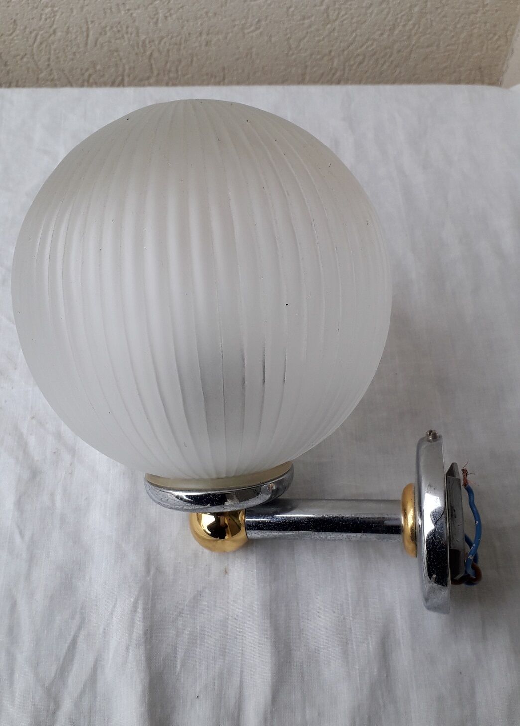 Pair of Inda wall lamps