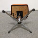Swivel office chair from the 60s/70s