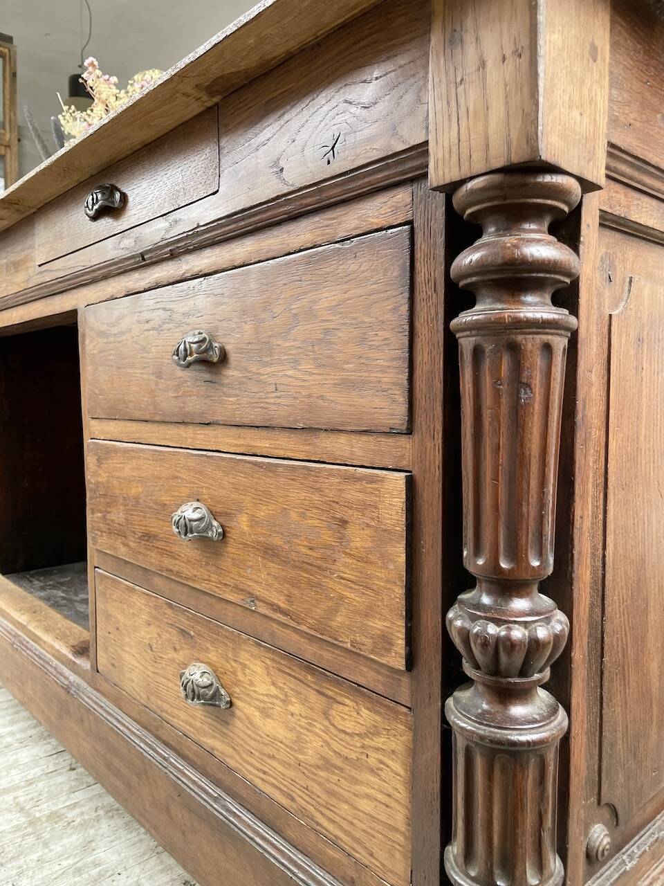 Comptoir en chêne drapier chêne 1900