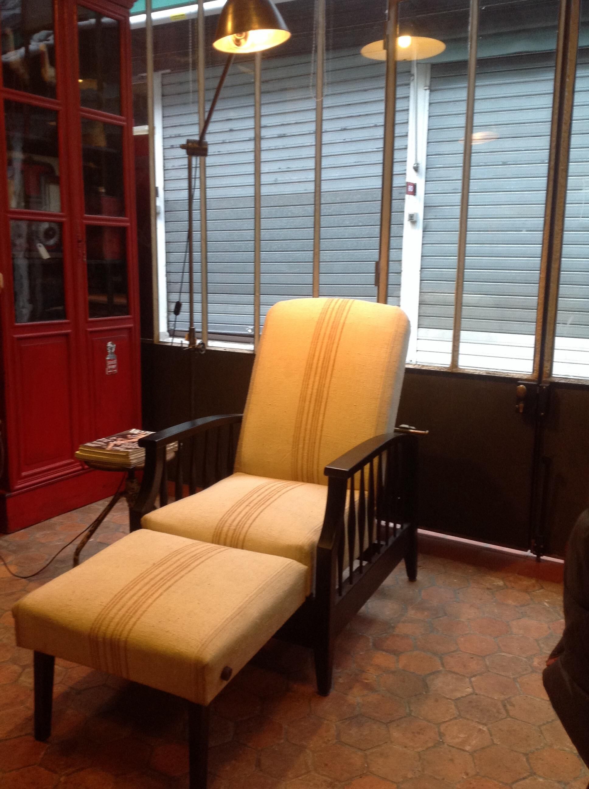 Colonial years 30-40 style Morris Chair