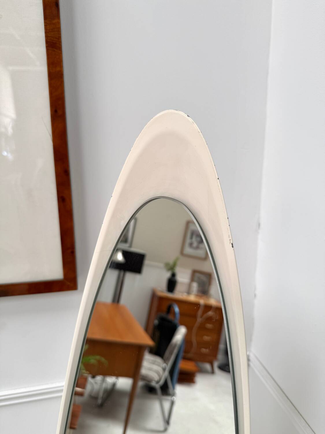 Vintage lipstick psyche mirror