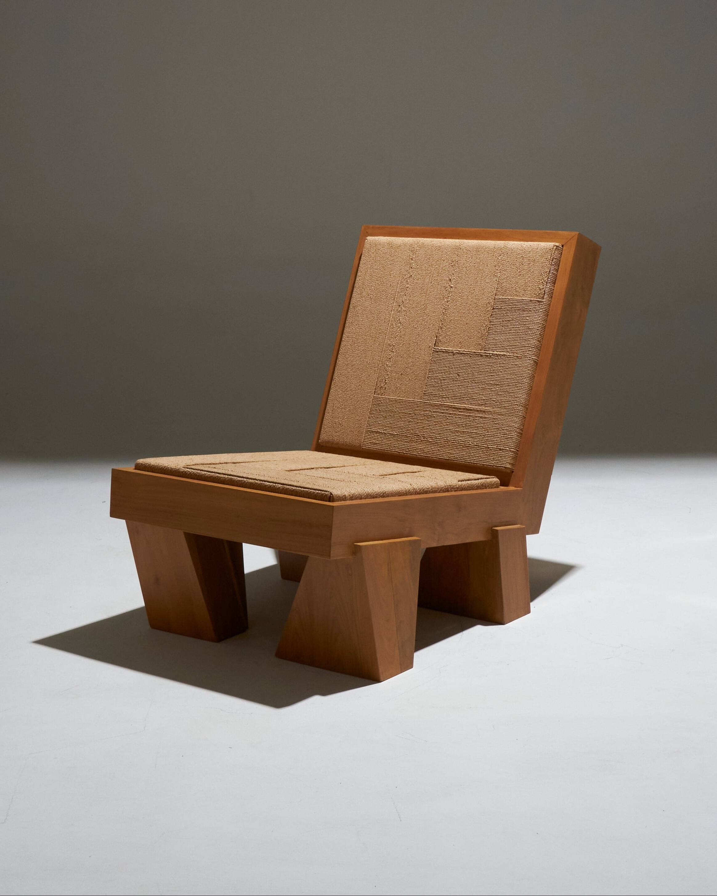 Natural rope block chair