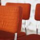 Chaise vintage velours orange, 1970