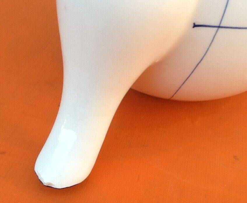 Coffee / teapot ball shape earthenware with fruit decoration