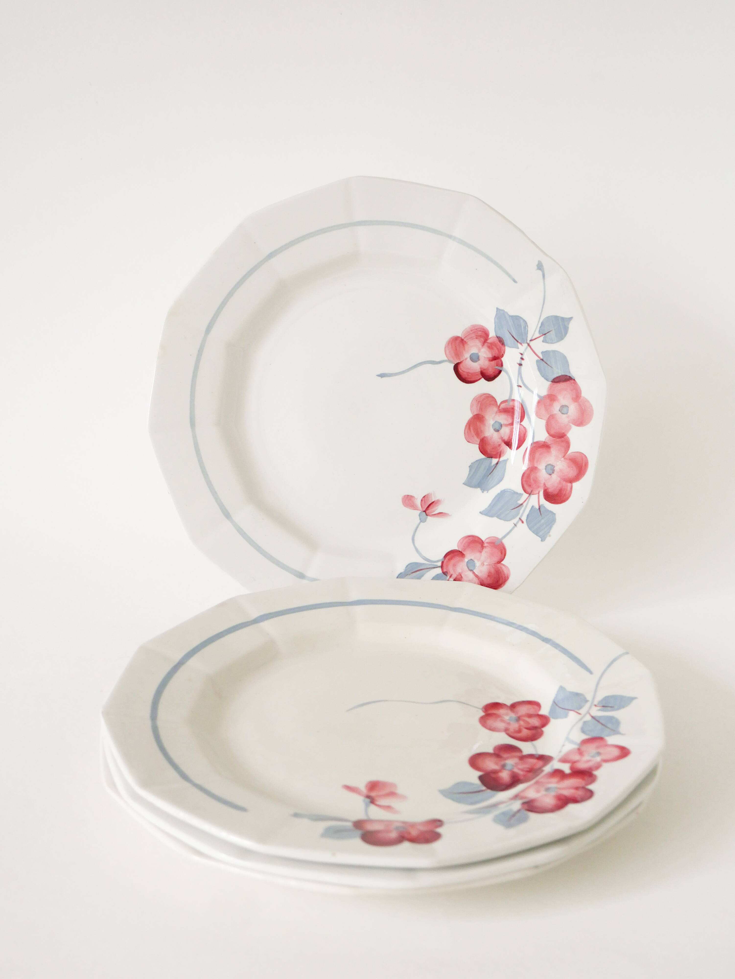 Set of 4 St Amand dessert plates, Printemps model, 1950.