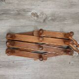 Wall-mounted cloakroom coat racks hooks wood extendable accordion