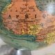 Globe terrestre J.Forest verre vintage 1950 mappemonde - 37 cm