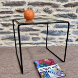 Black wire metal side table