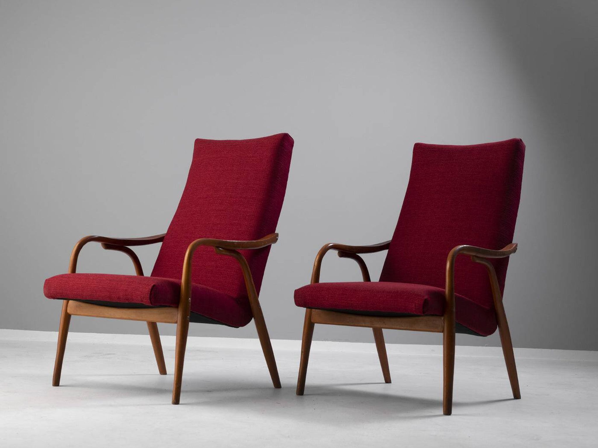 Pair of mid-century modern bentwood armchairs by TON, 1970s, Czechoslovakia