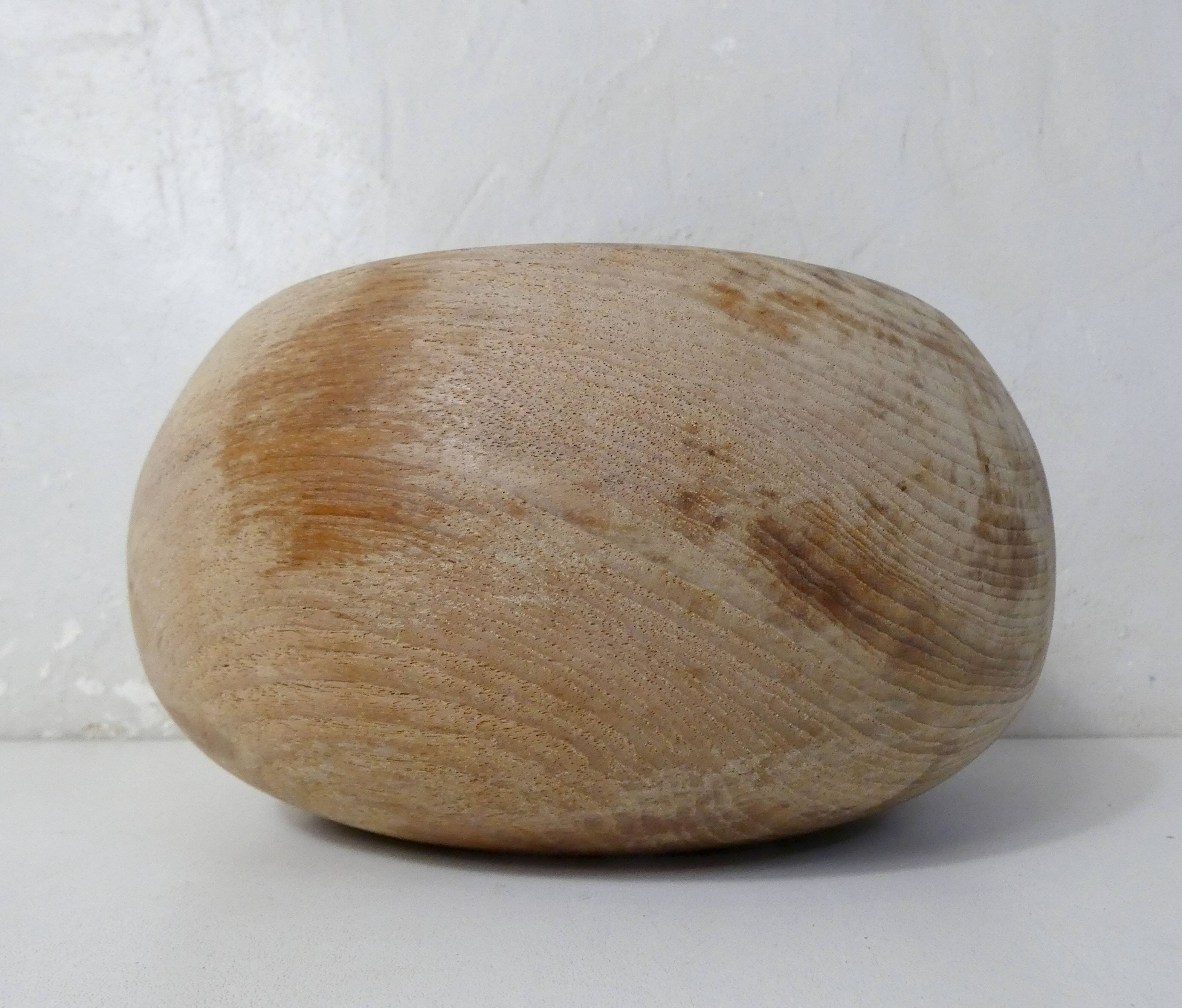 turned wooden fruit bowl