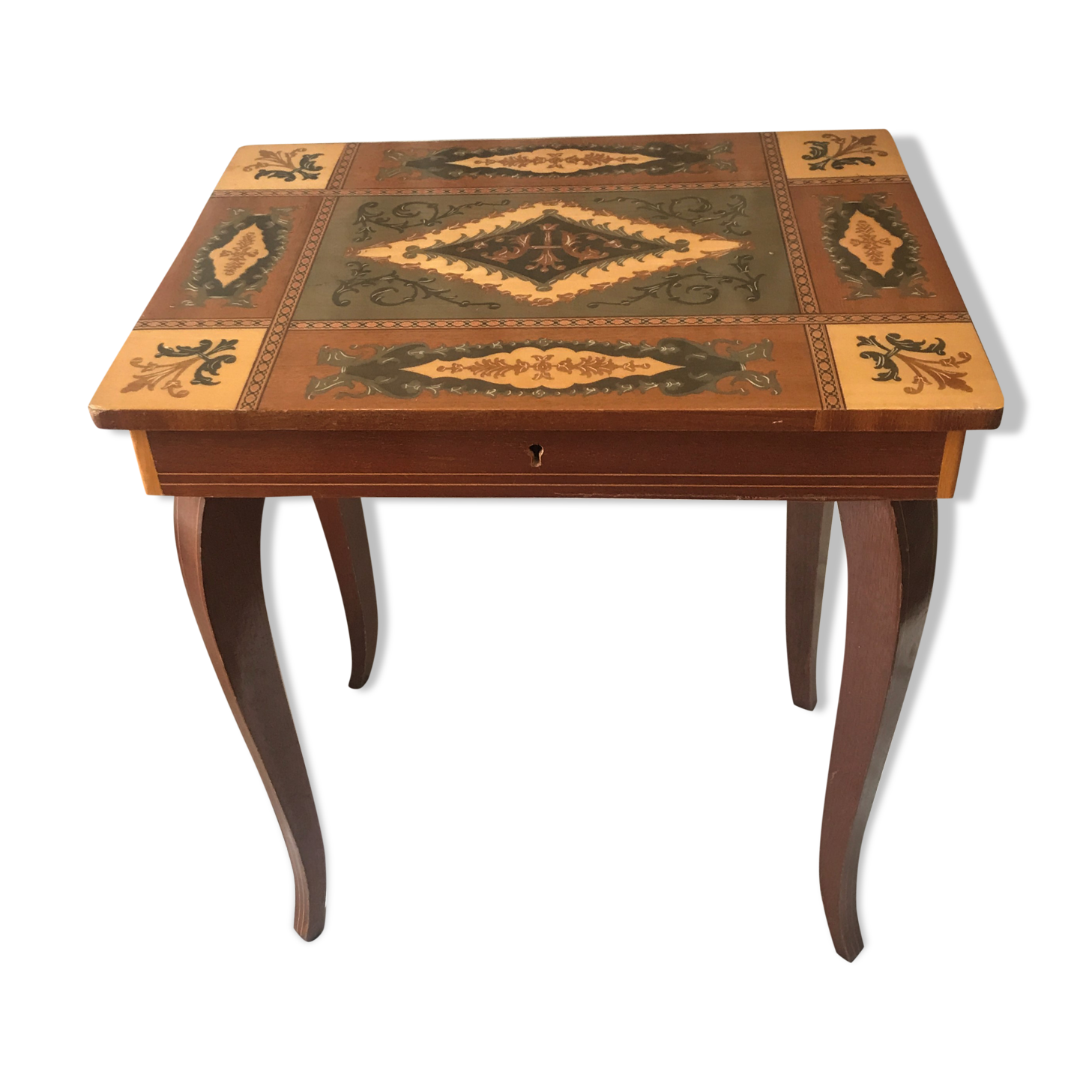 Table boite à musique marquéterie