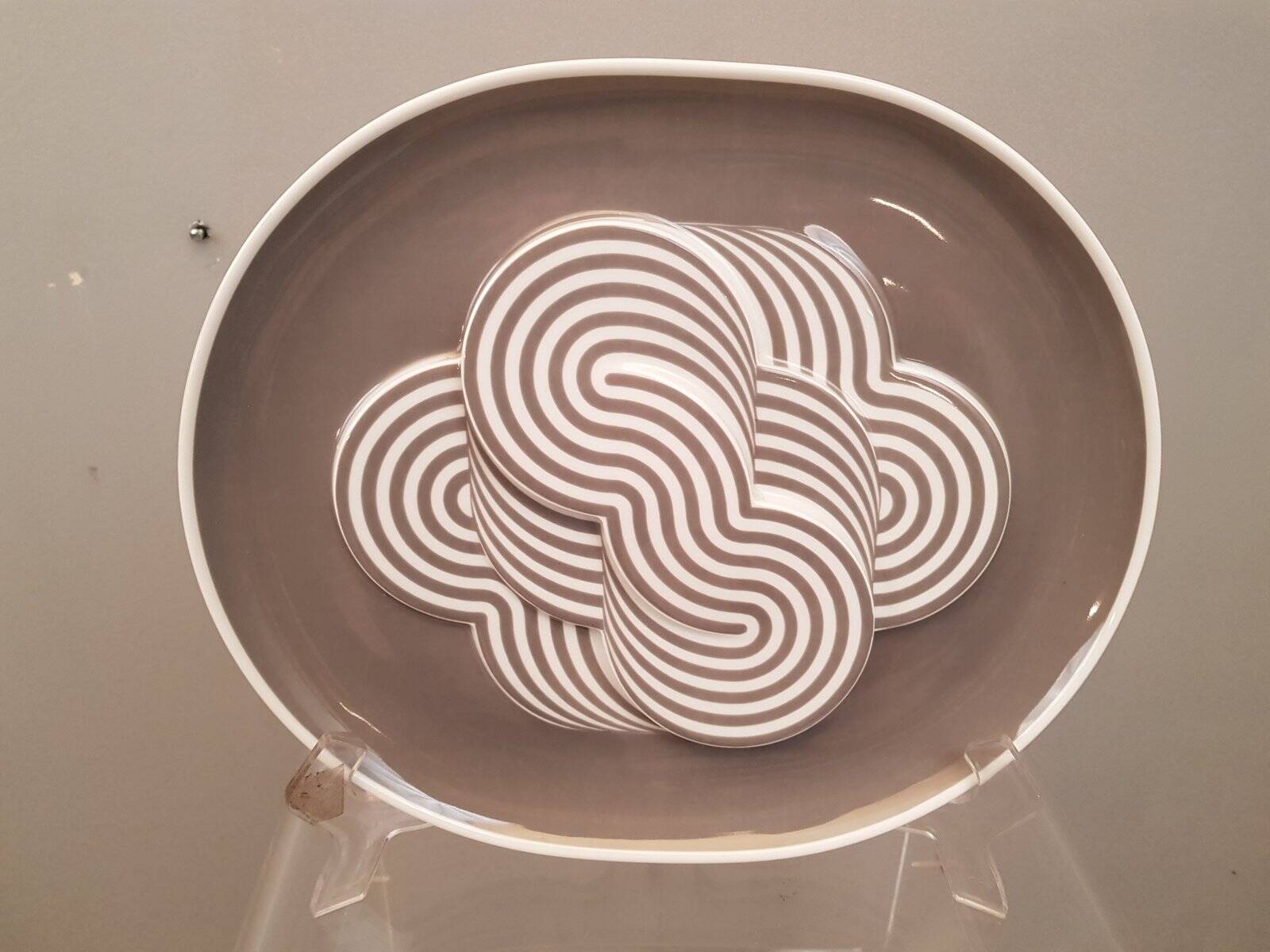 Wall plate in porcelain by Natale Sapone for Rosenthal, 1972