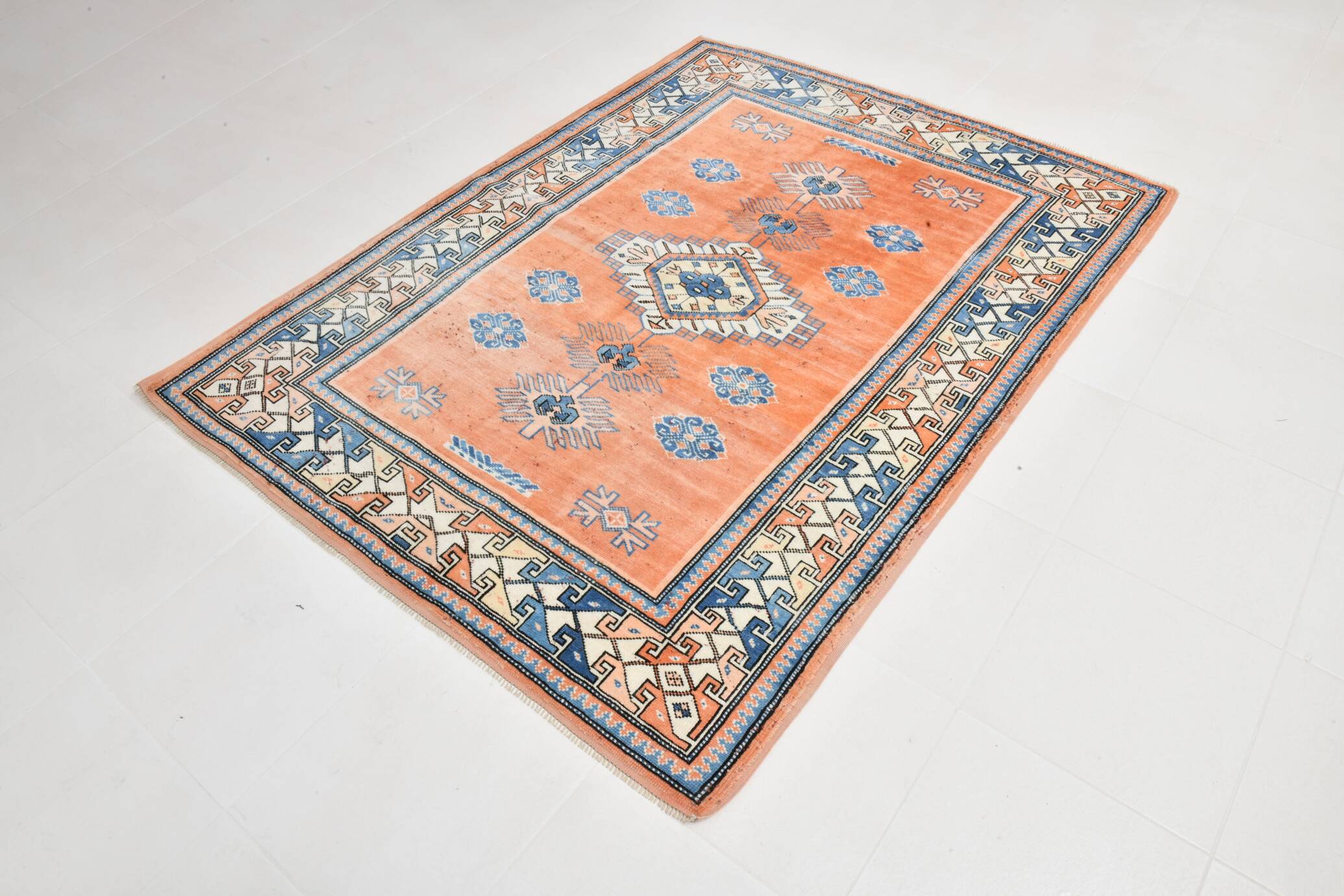 5x7 Pumpink Orange & Blue Turkish Rug, 154x203Cm