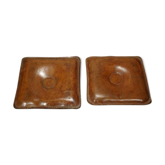 2 old leather elbow cushions for sport arm wrestling