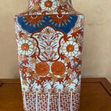 Vase style Imari