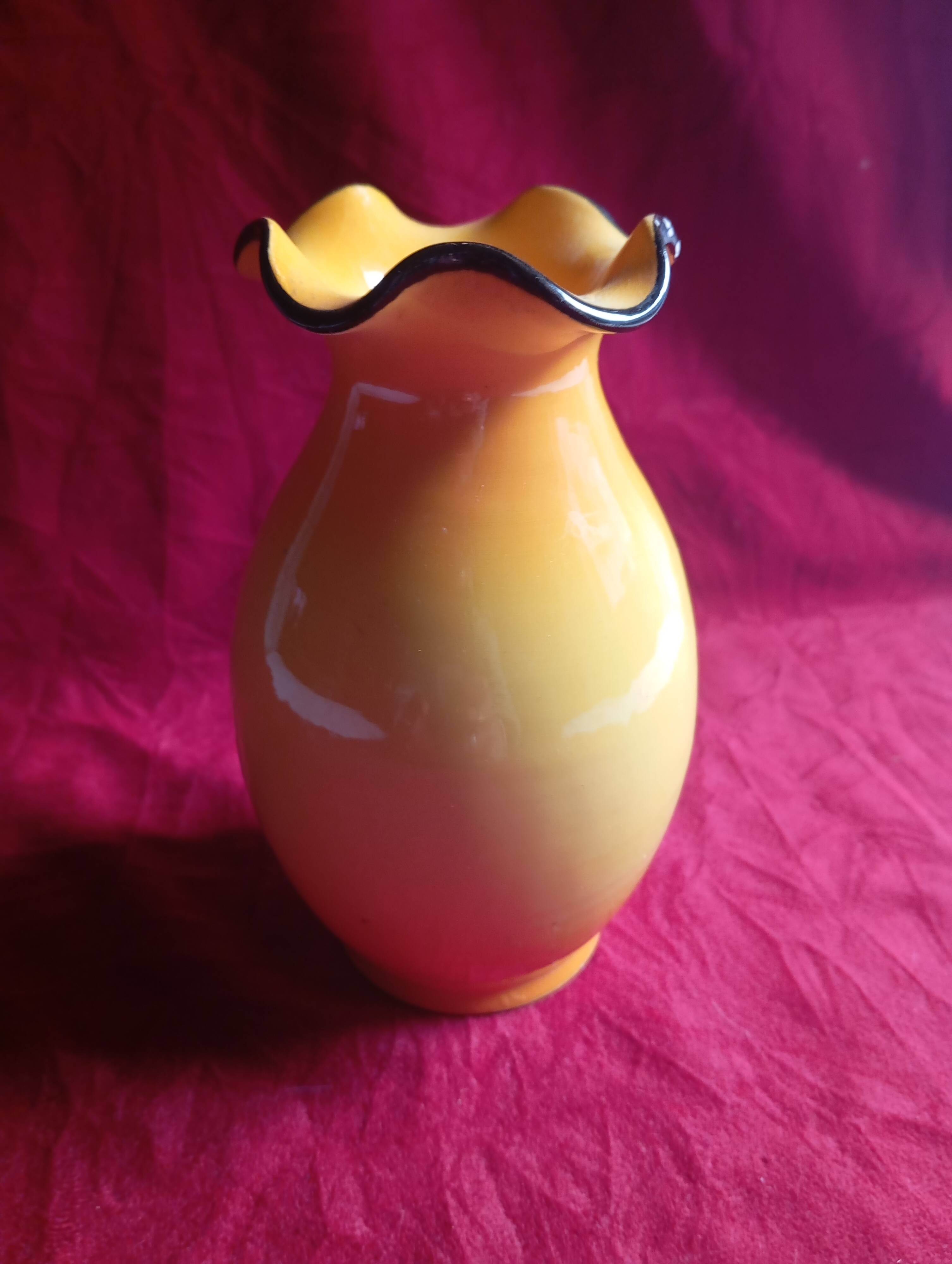 Provencal vase "sigale" signed "a.ferlay"