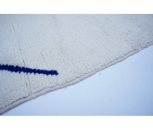 Colorful Berber carpet 254x148cm