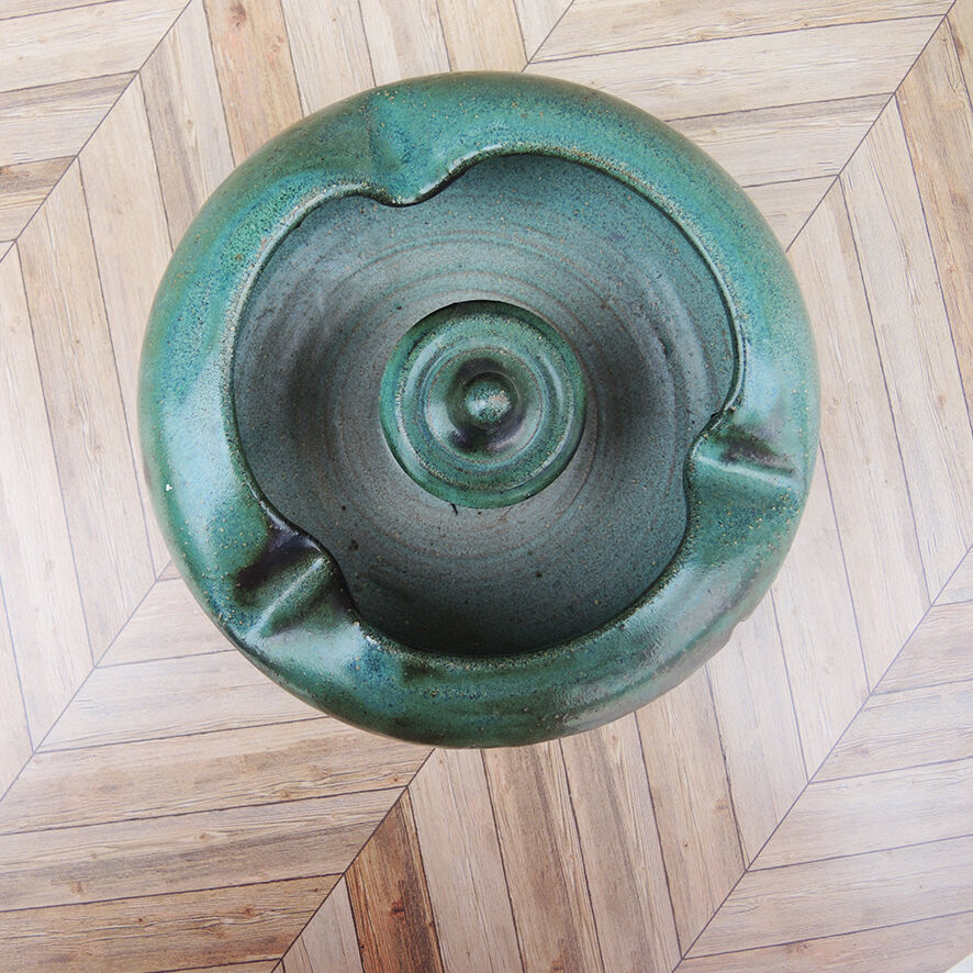 Ancien cendrier en céramique verte Jean Marais