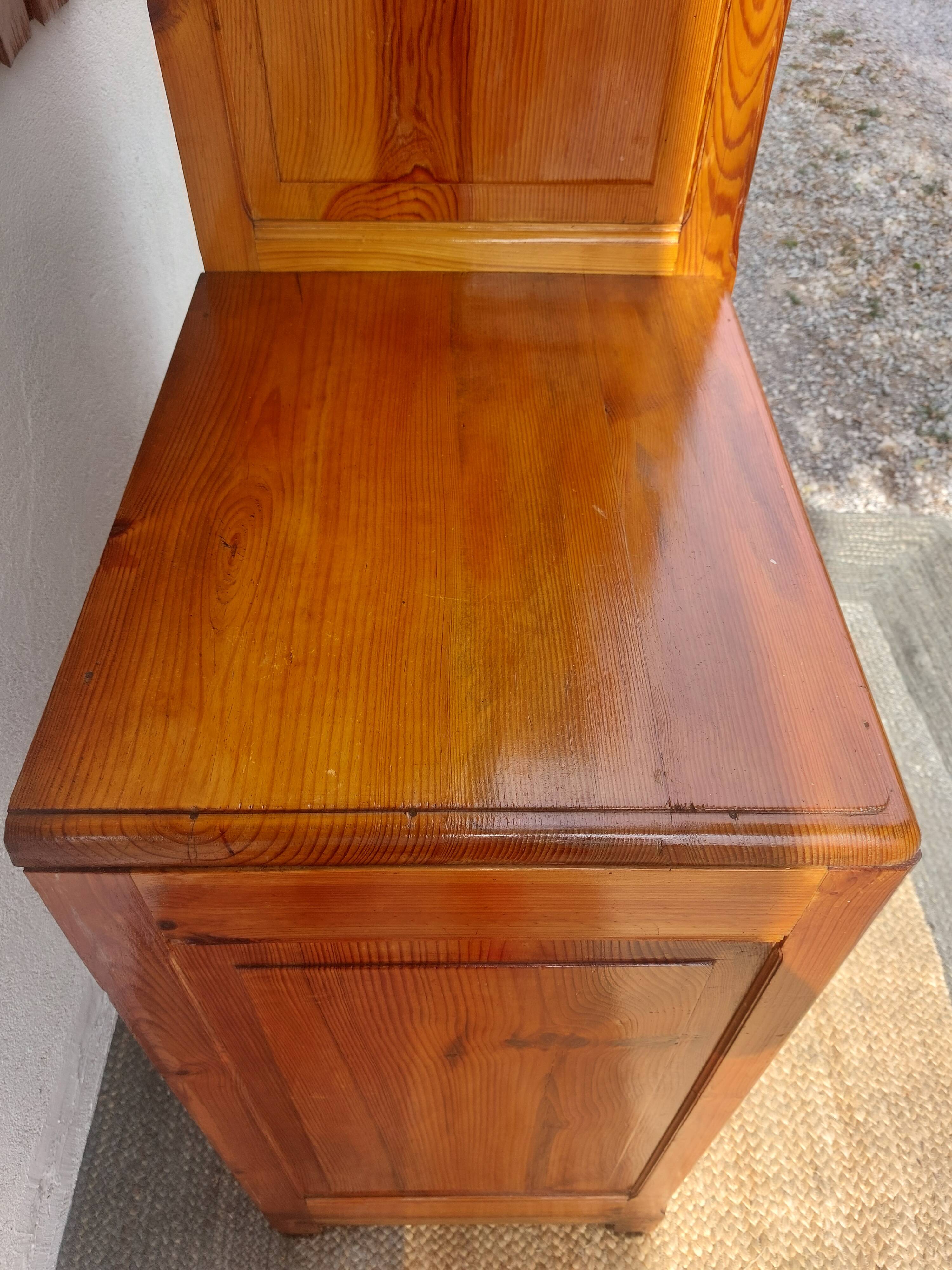 wardrobe, asymmetrical wardrobe