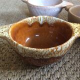 4 stoneware bowls
