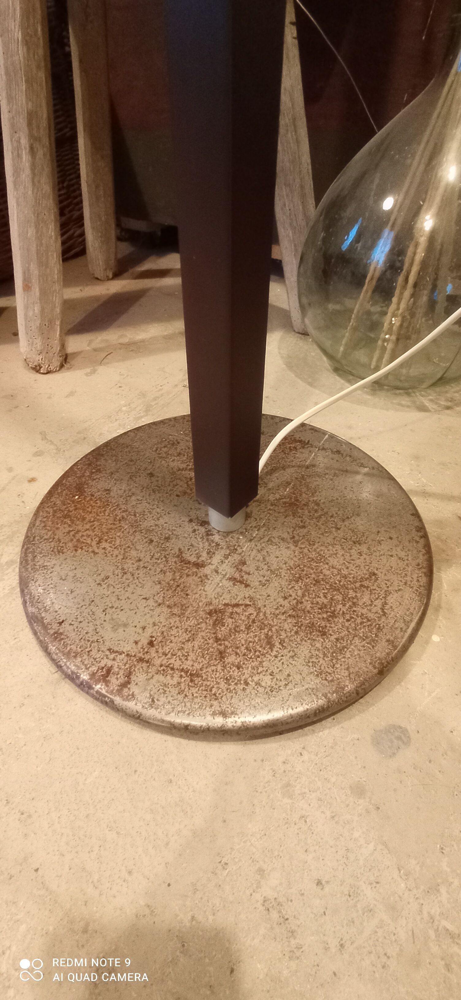 Wood and metal floor lamp