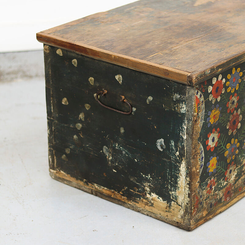 Antique Folk Art Painted bridal chest