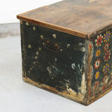 Antique Folk Art Painted bridal chest
