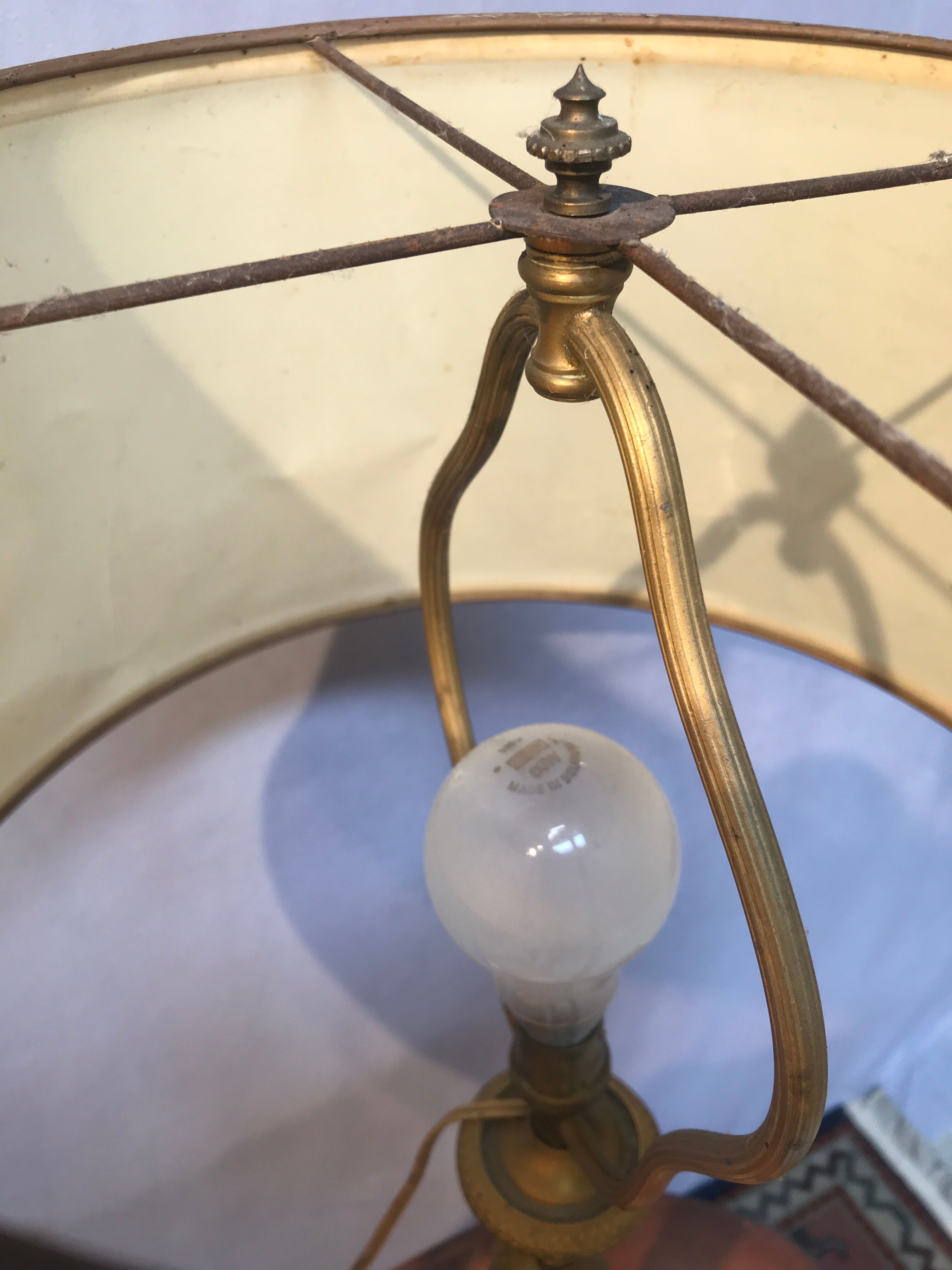 Golden brass table lamp