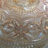 Coupe plate en verre ciselé rose ambré des années 50-60