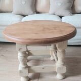 Small round table in solid oak