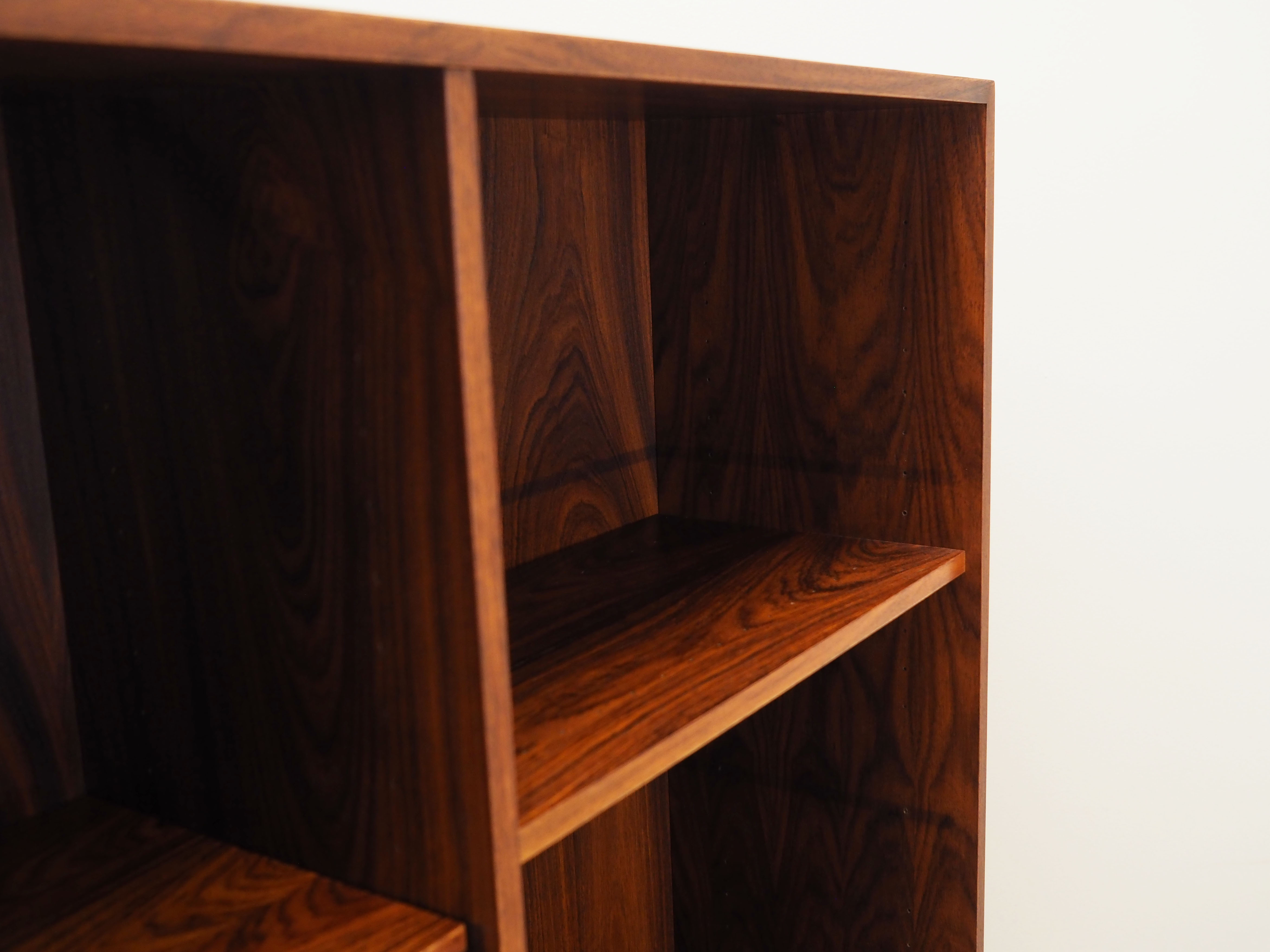 Bibliothèque en palissandre, design danois, années 1970, designer: Ib Kofod Larsen