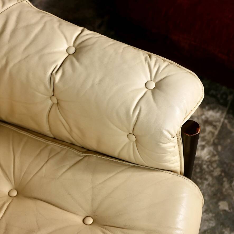 Scandinavian leather sofa by Sven Ellekaer for Coja, 1970