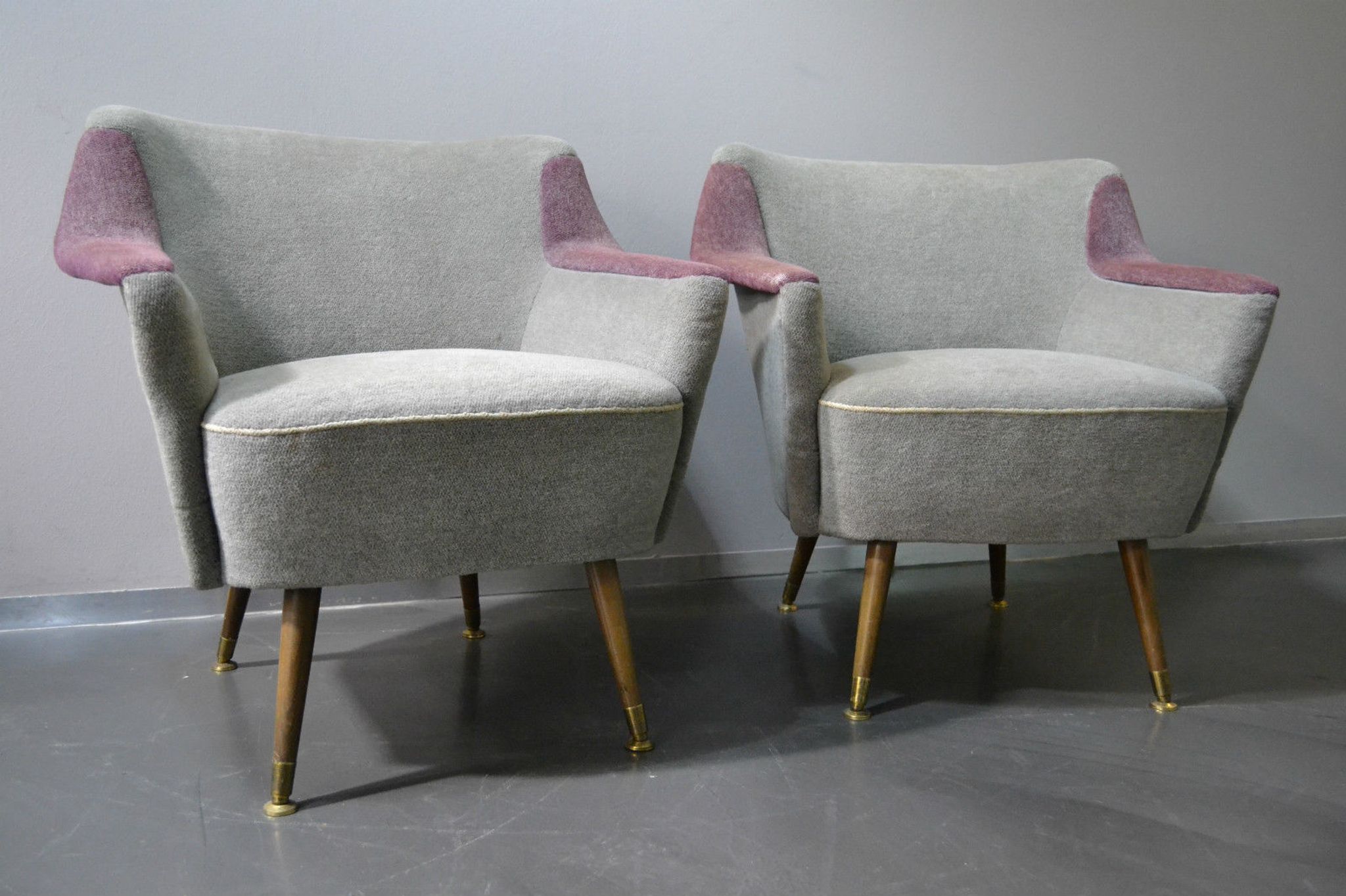 Green velvet sofa 50 60