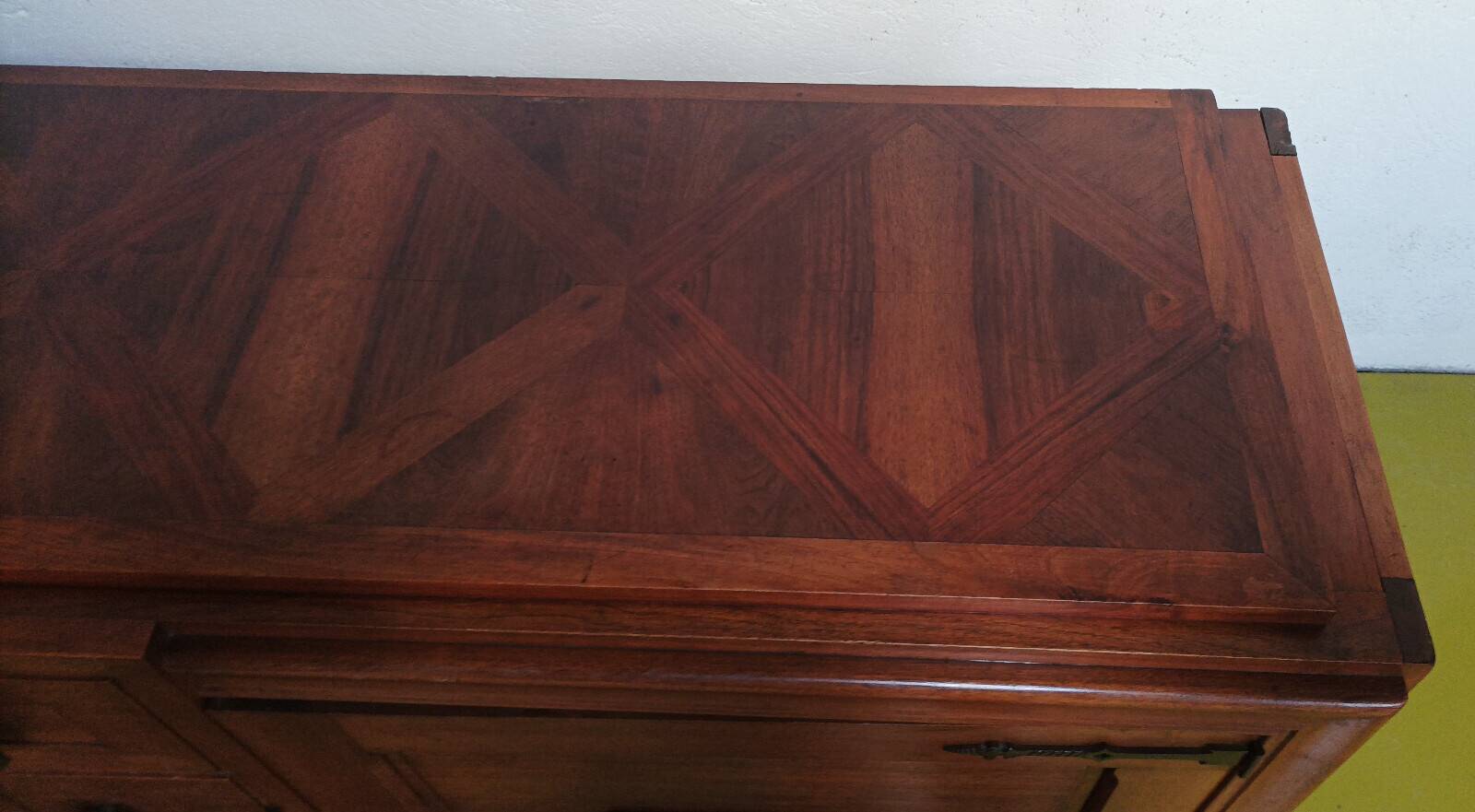 Art Deco sideboard in walnut