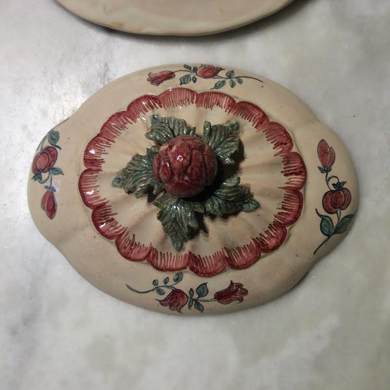 Long-old soup and compotier