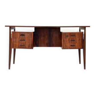 Midcentury Danish Executive Desk in Stunning Rosewood. Vintage / Modern / Retro / Scandinavian.