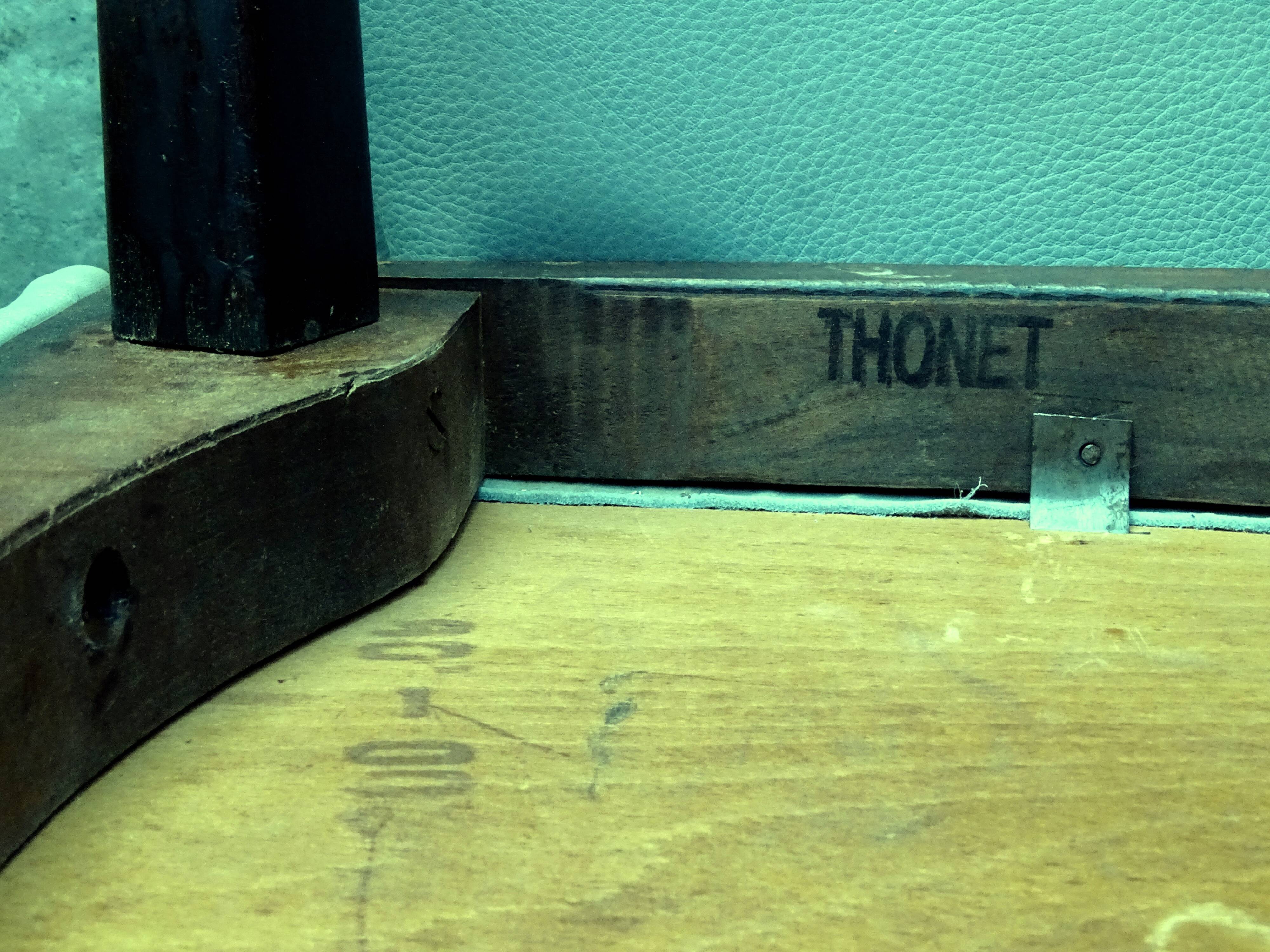 Set of 4 two-tone Thonet chairs from 1960, with grey leather seats.