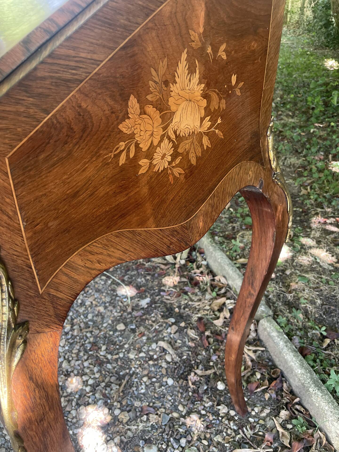 Bureau de dame ,dos d’âne fin XIX eme