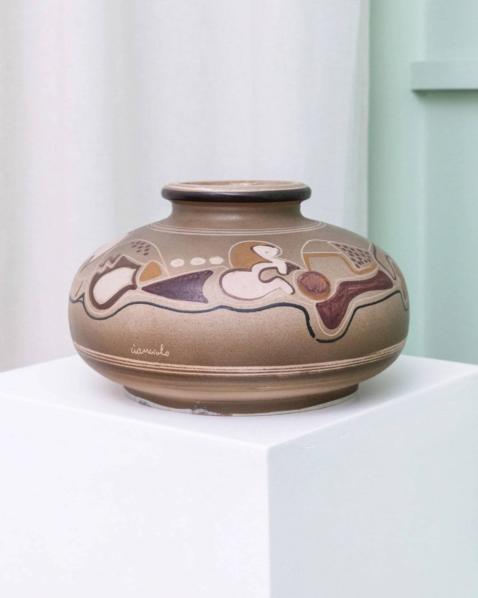 Beige Ceramic Vase by Cianciolo Noma Messina, 1960s Mid-Century Signed Italian Studio Vase