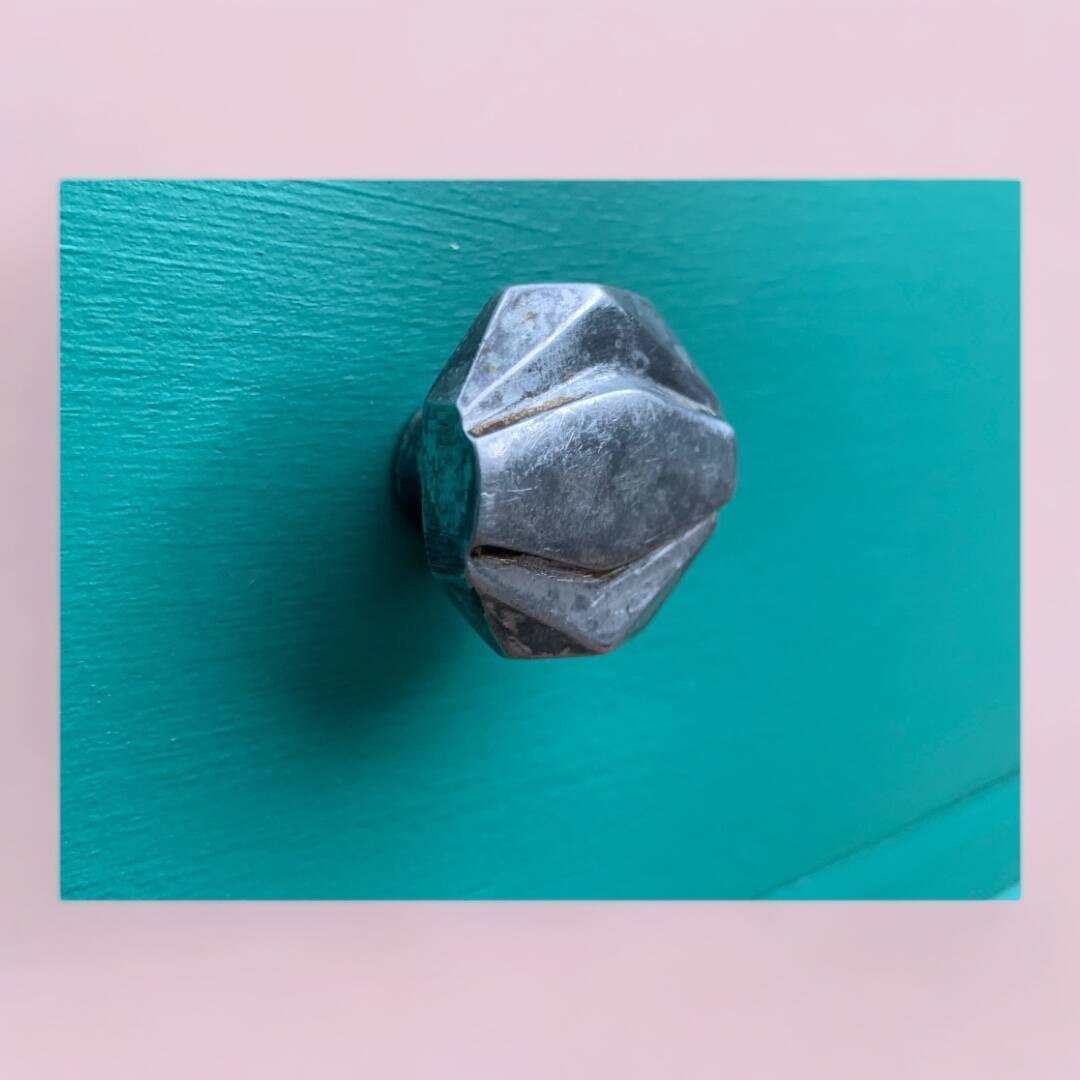 Asymmetrical Parisian wardrobe 1930