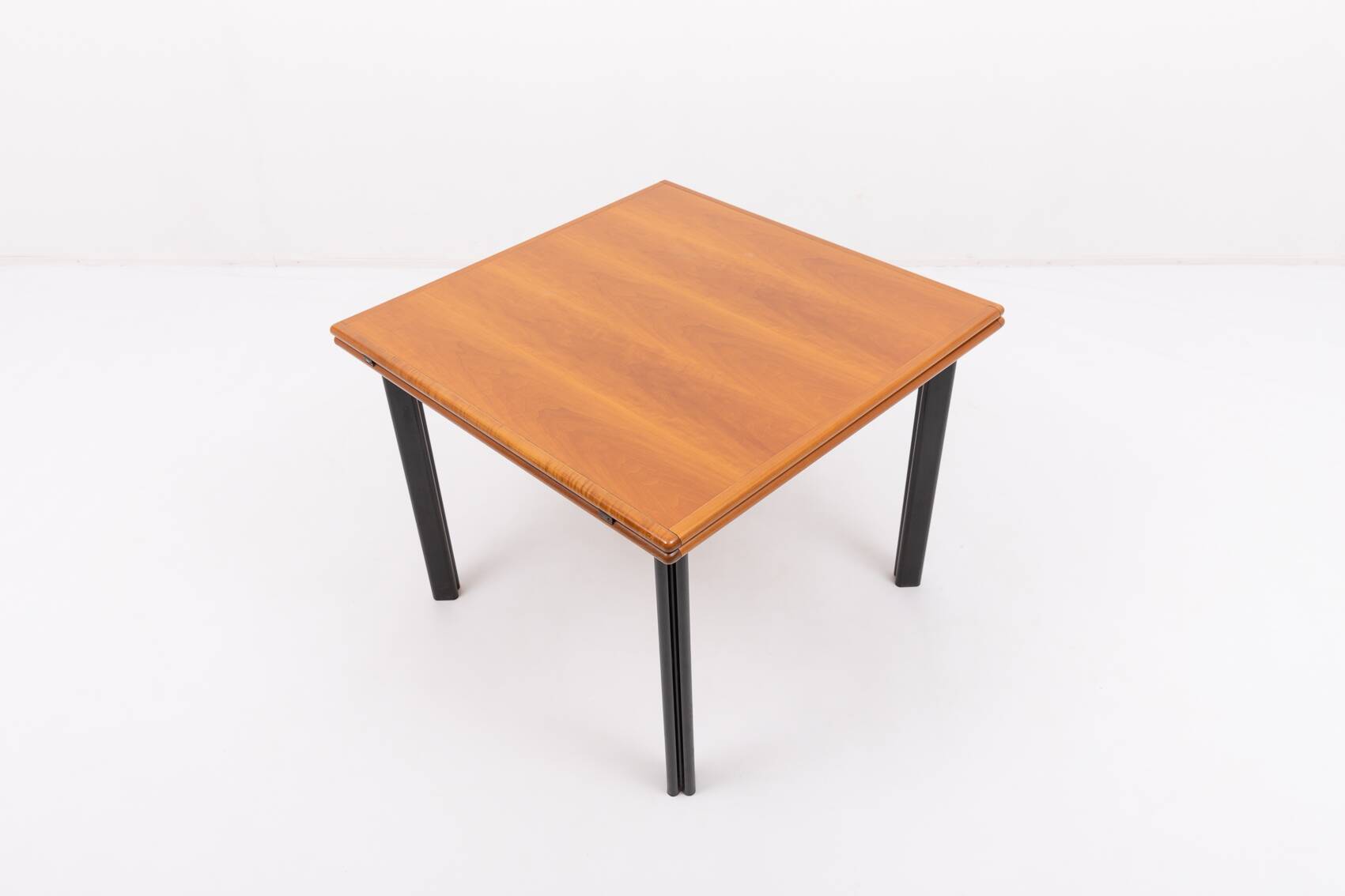 Table à manger vintage pliable en noyer, design italien, 1980