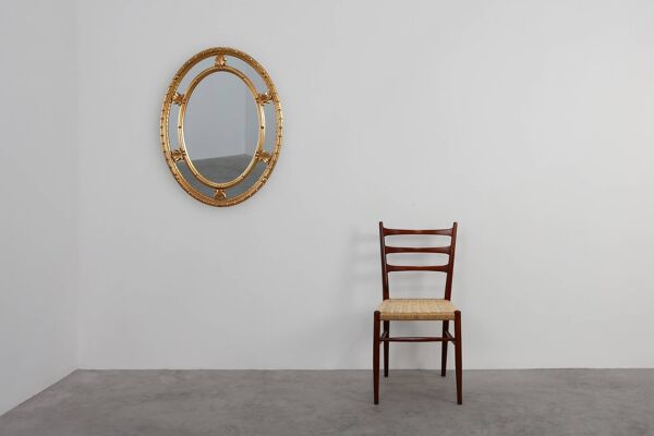 Miroir ovale incliné de style néoclassique du 20e siècle par Deknudt, Belgique