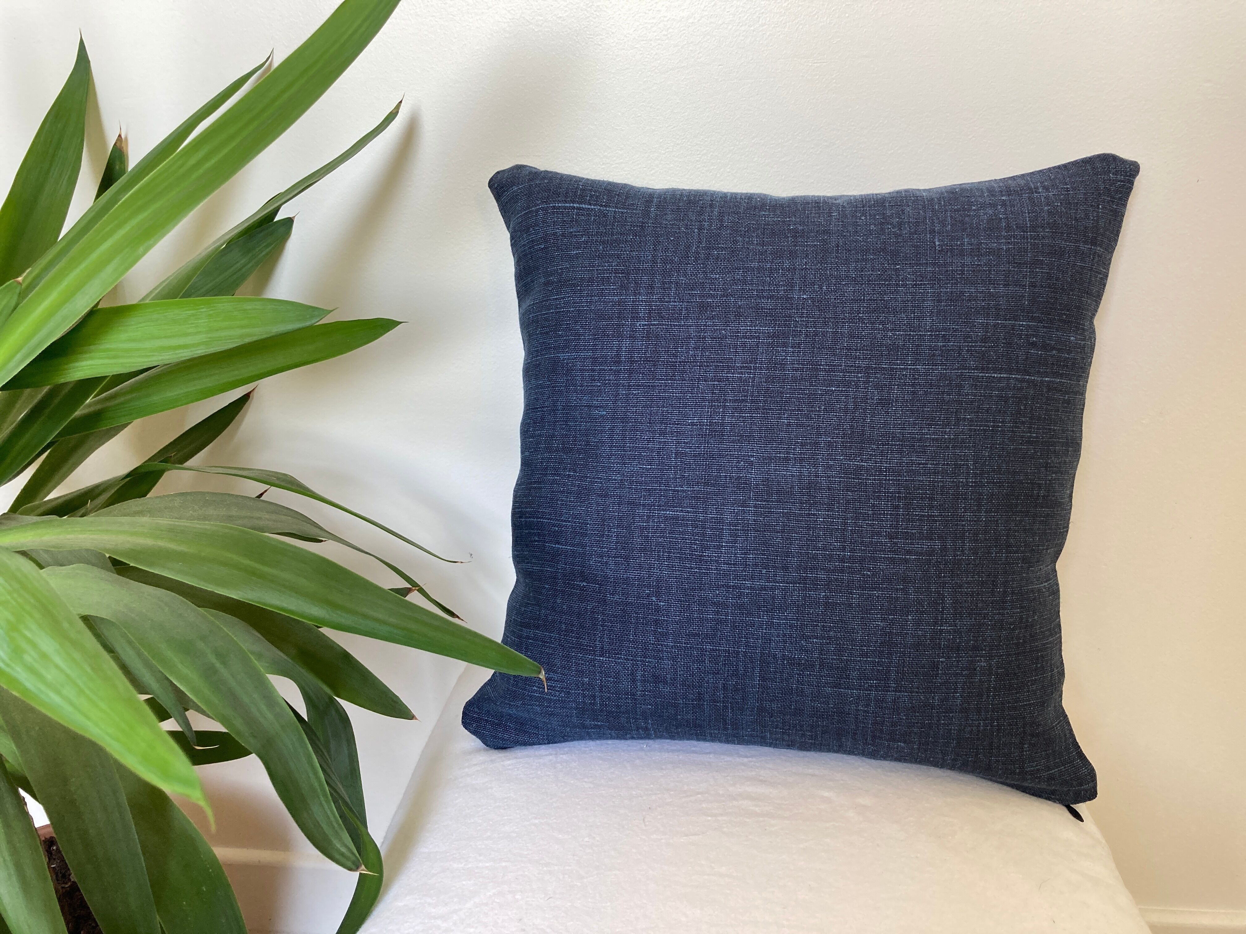 Coussin lin bleu marine