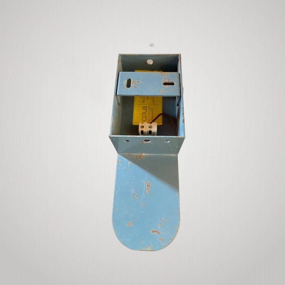 Arlus paire d'appliques métal perspex blanc vintage wall light 1960