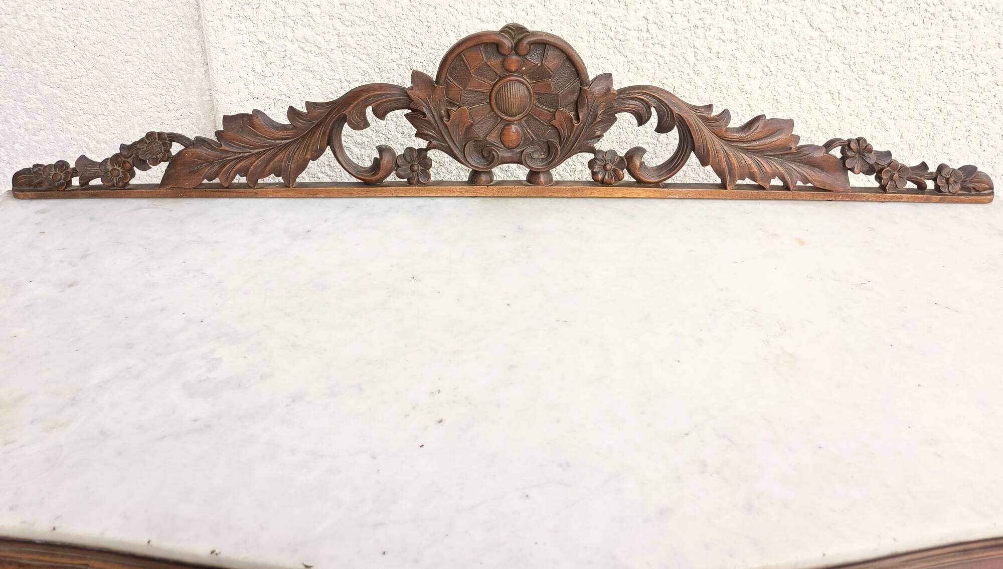 Console from the Napoleonic III era in walnut.