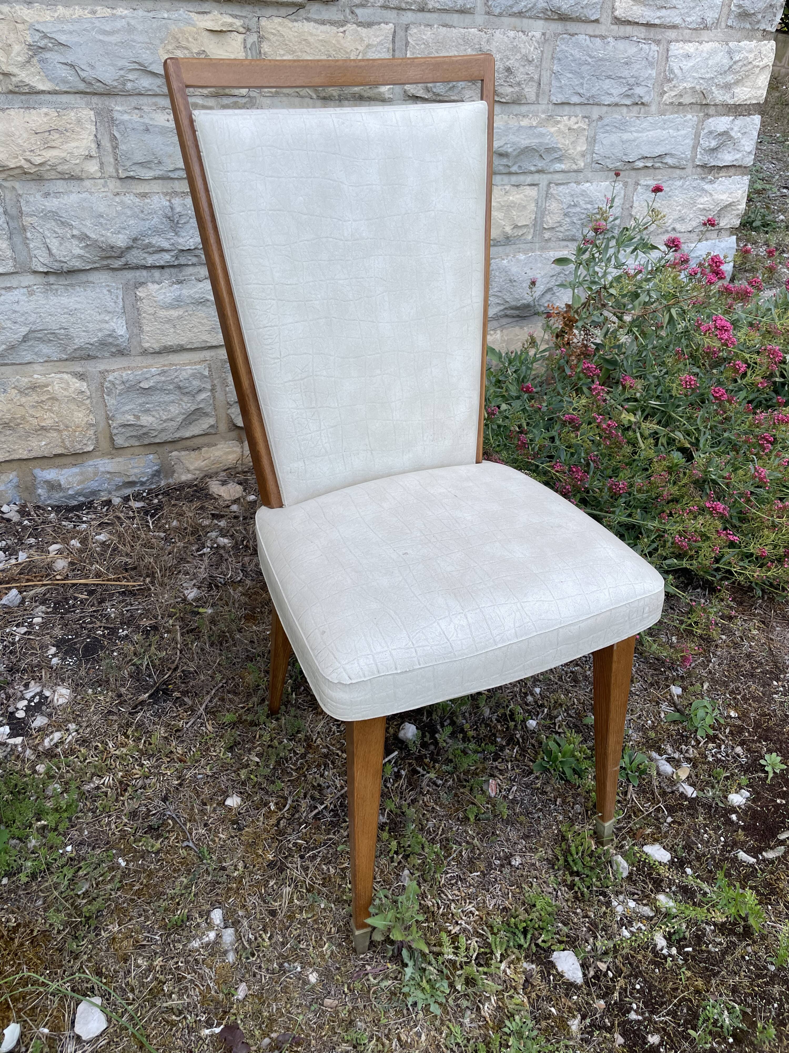 Chaise vintage Baumann cuir moucheté blanc gris