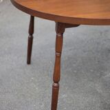 Round wooden table with 1 extension, wooden dining table, dining room table, kitchen table
