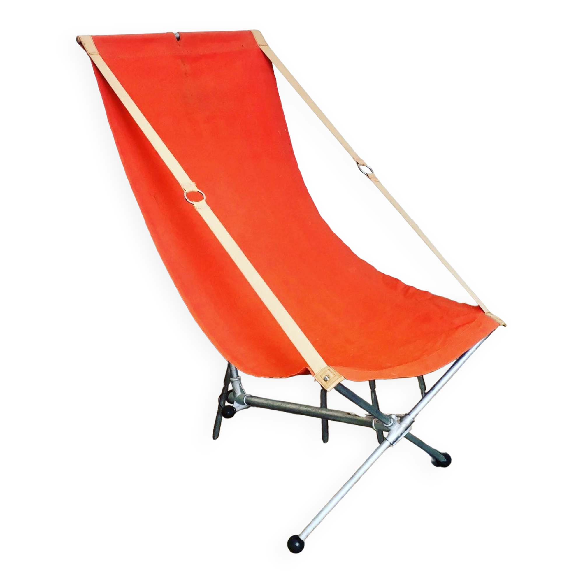 Orange detachable transamac seat circa 1955 by Lafuma