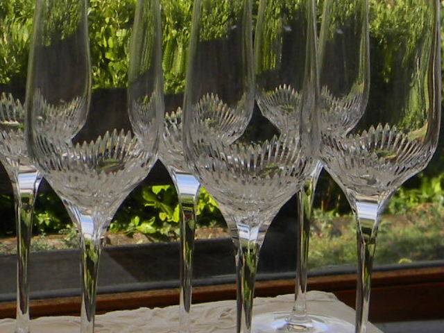 Set of 6 ARQUES crystal champagne flutes. BAVELLA model.