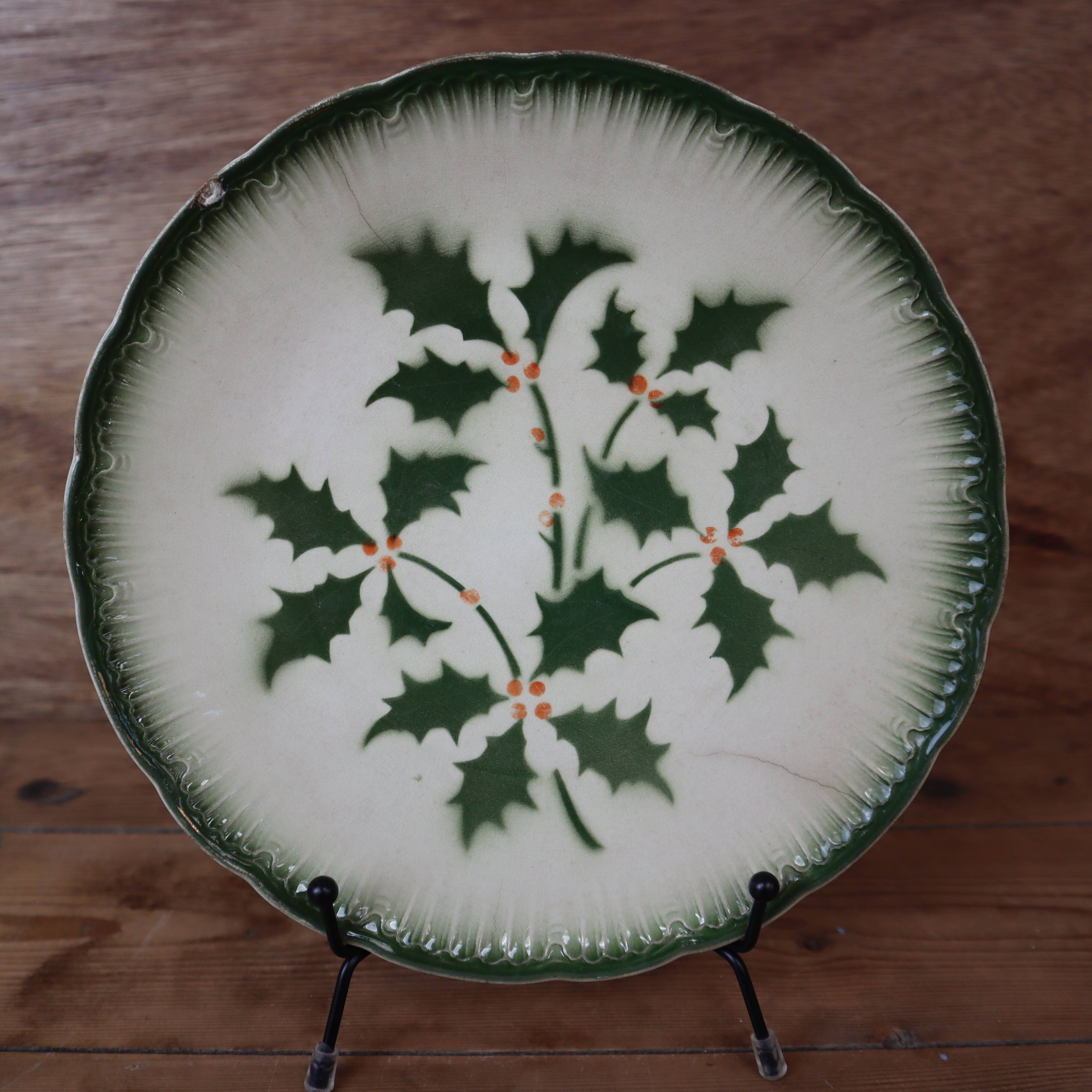 Antique Terre de Fer Badonviller dessert plate with "holly" decoration